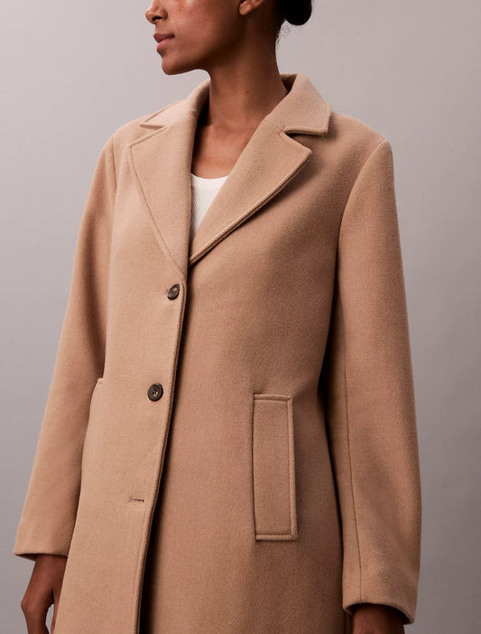 The Classic Tailored Single-Breasted Coat — Camel
